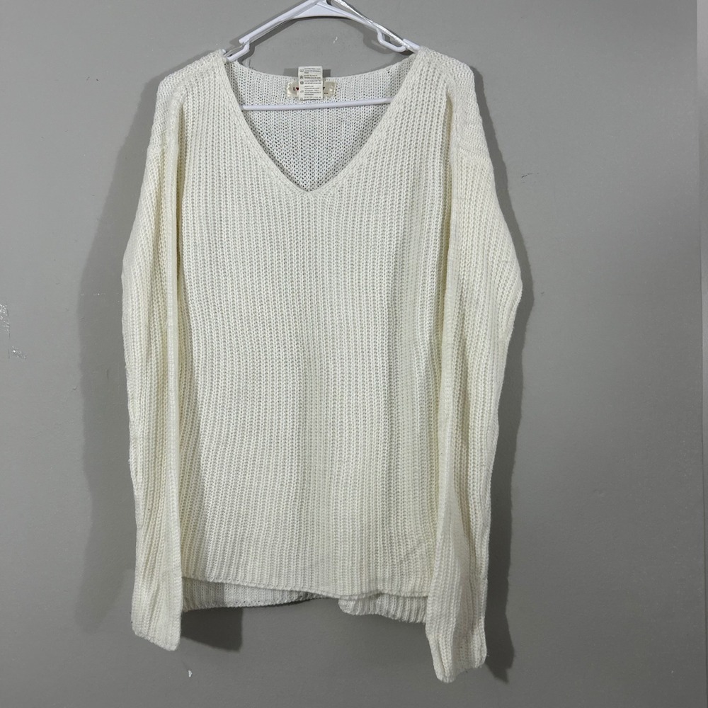 LoveCrazy Cream Knit V Neck Long Sleeve Sweater Women's Large Cozy Acrylic